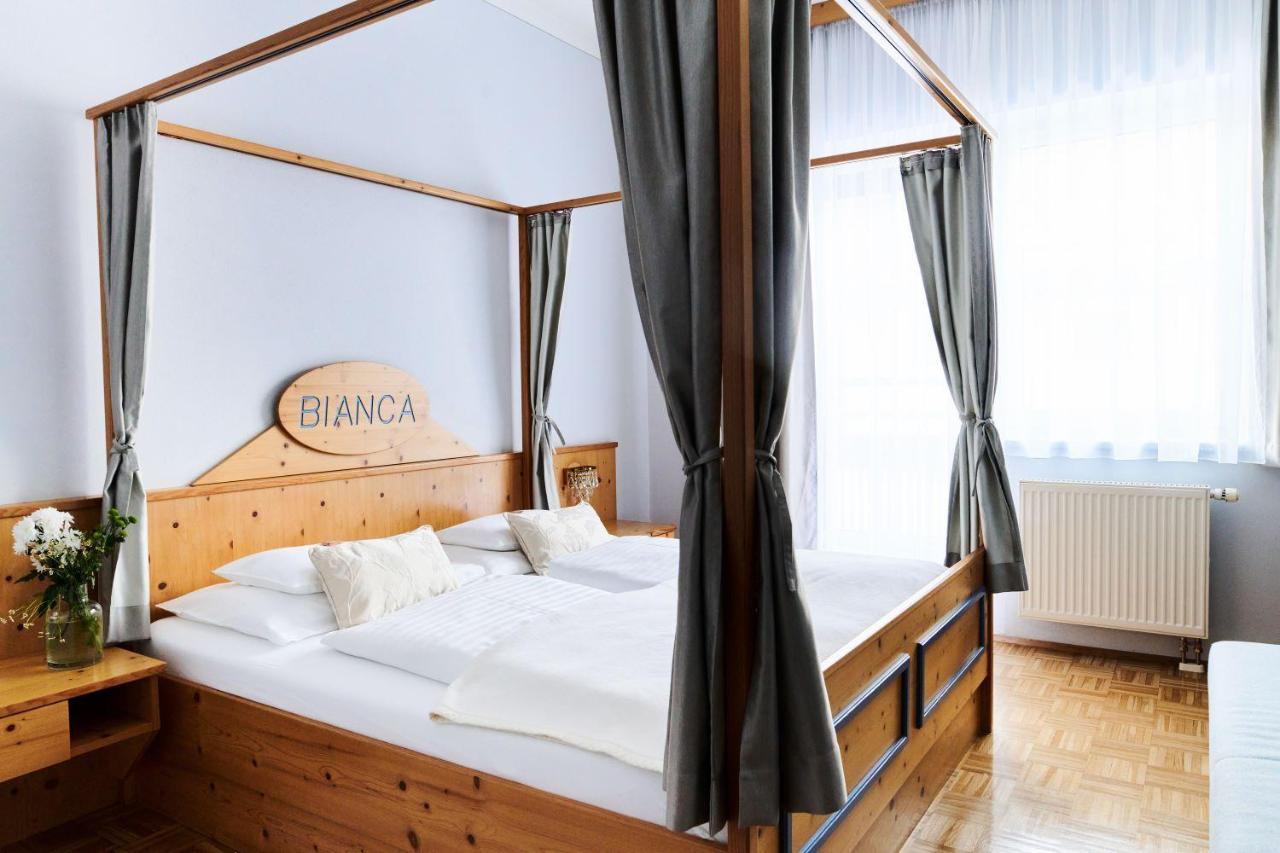 Garni Thermenoase Hotel Blumau in der Steiermark