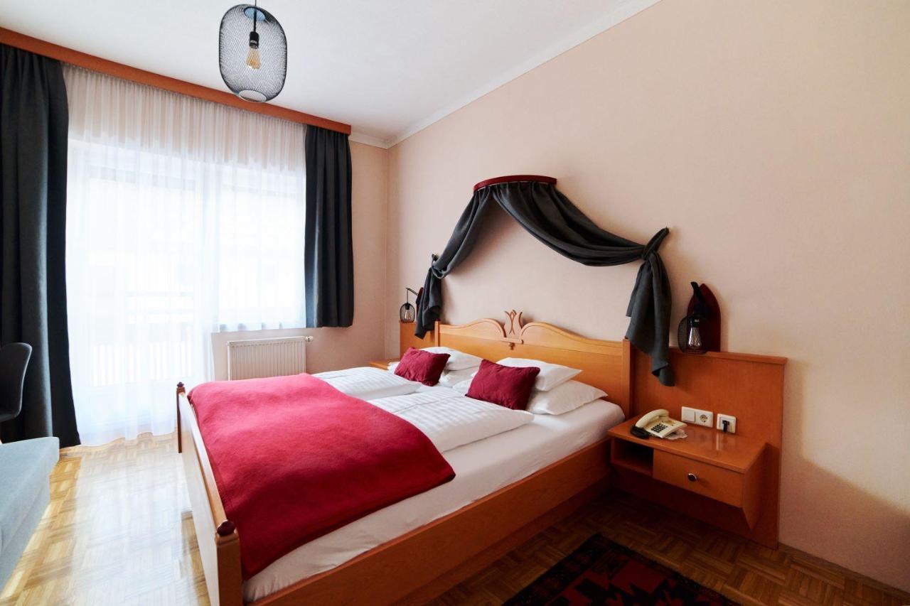 Hotel Garni Thermenoase 4*